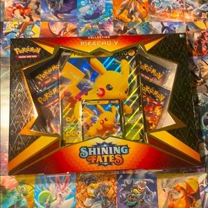 Pokémon Shining Fates Pikachu V Box
